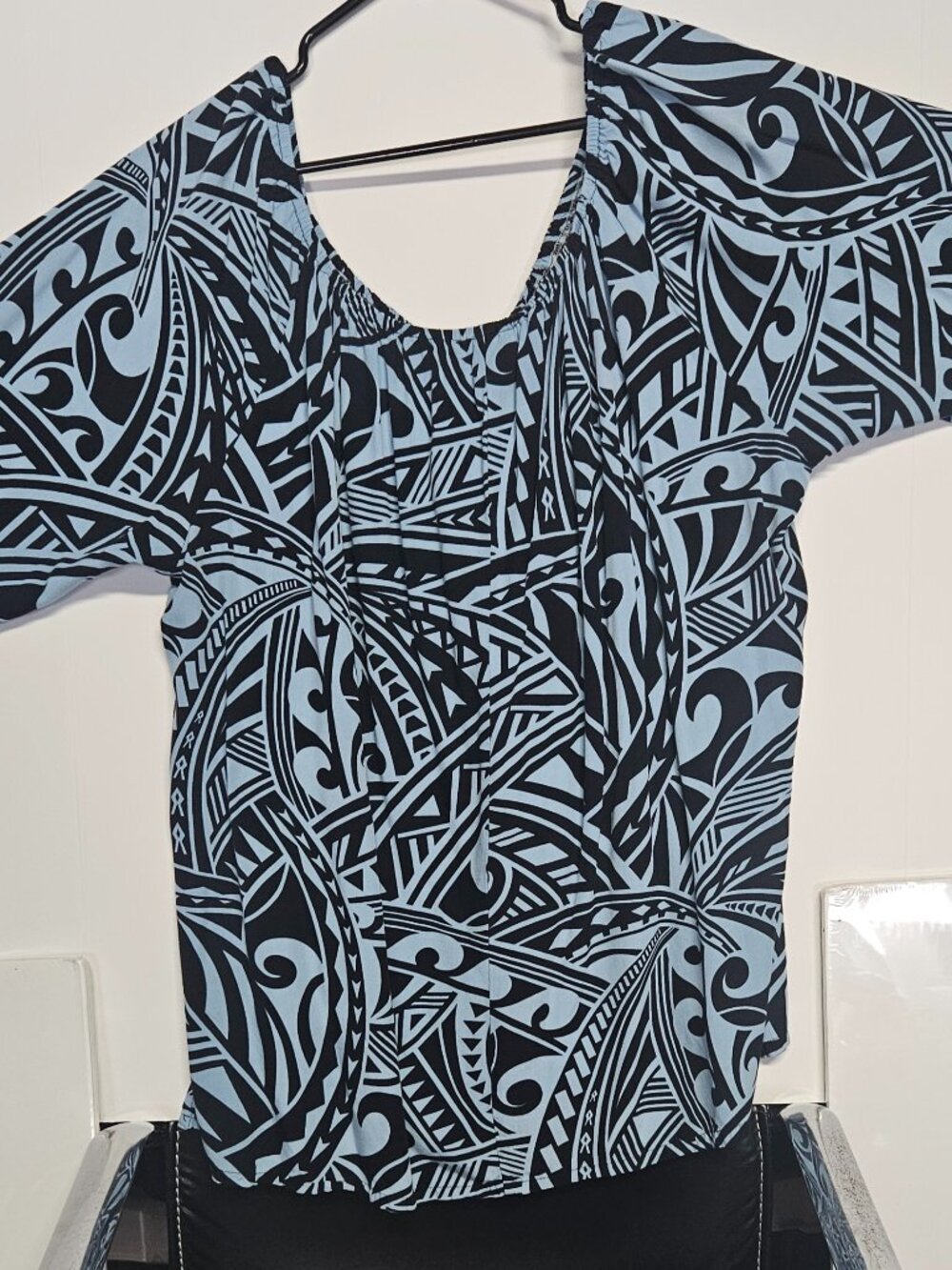 Hilo Hattie 90's Womens Hawaiian print shirt tribal 3x
